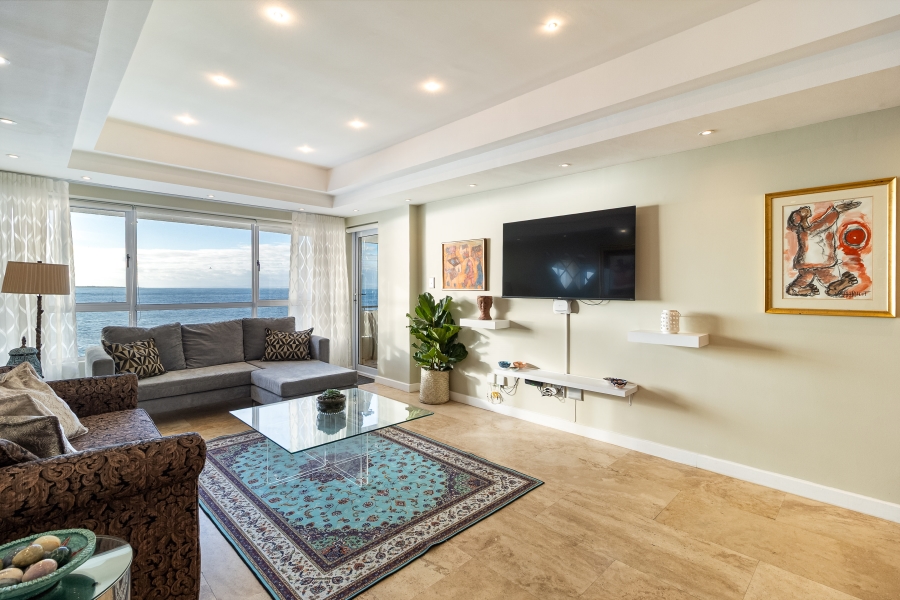 2 Bedroom Property for Sale in Mouille Point Western Cape